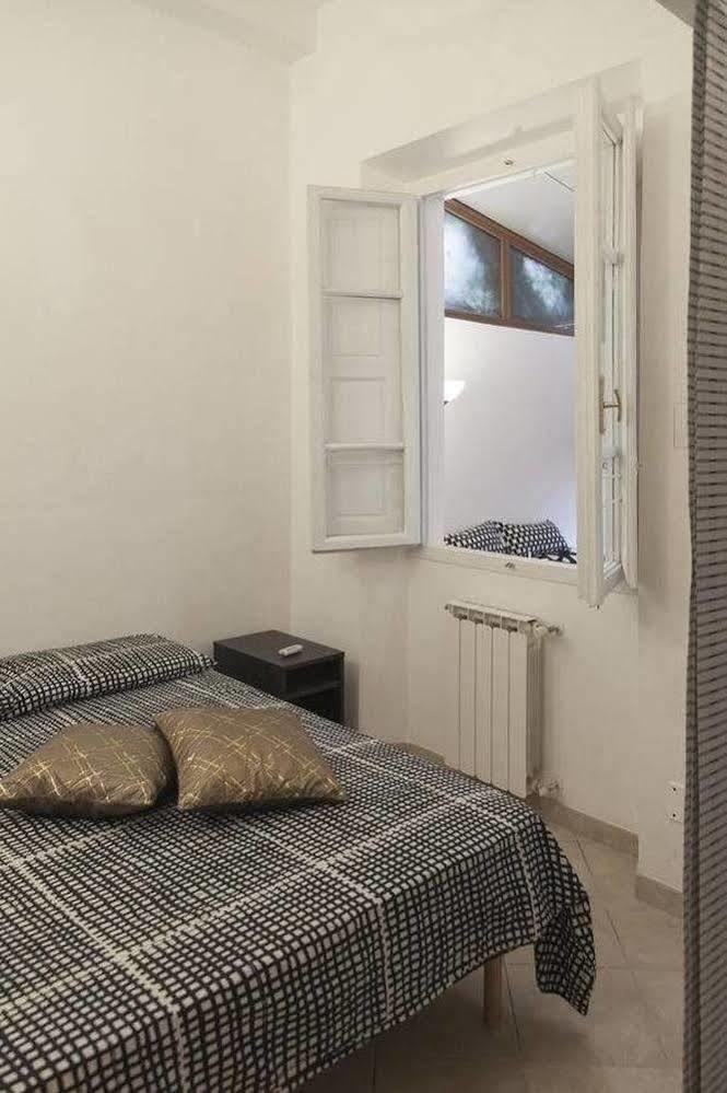 La Corte Di Piero Apartment Firenze Bagian luar foto